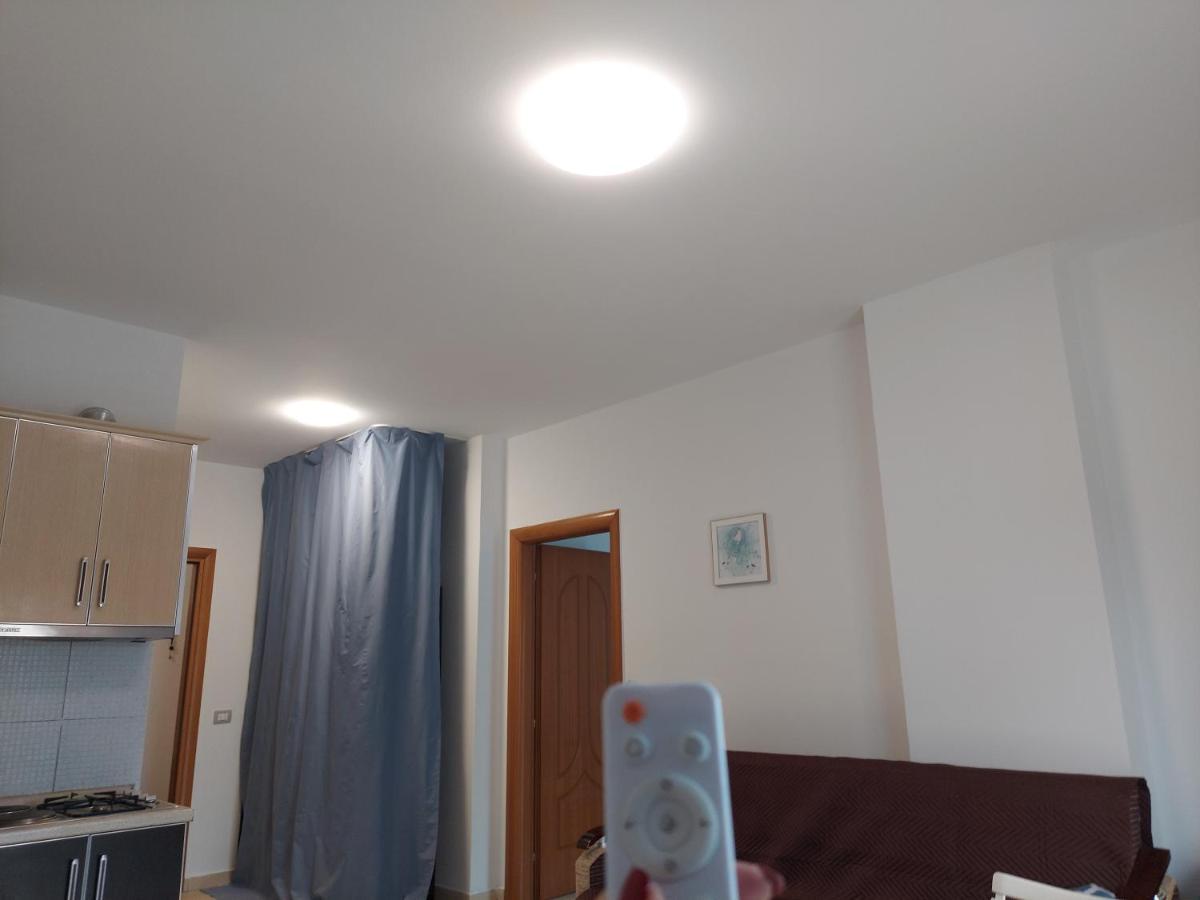 Golden Beach Apartments Durrës Extérieur photo